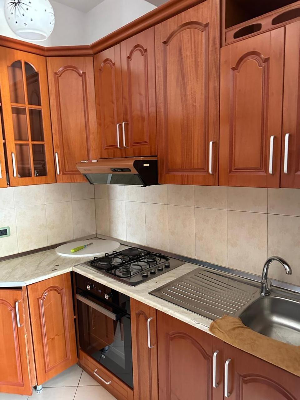 Eid Mar Hostel Vlore Ngoại thất bức ảnh